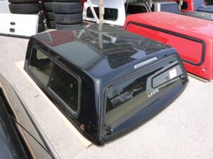GMC Sierra 1500 6’6 New Black Leer 100S Truck cap