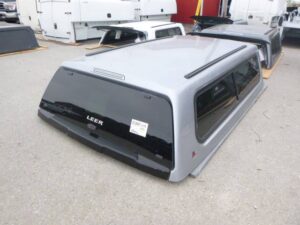 2021 – 2026 Ford F150 8′ Iconic Silver Leer 100XR Truck Cap